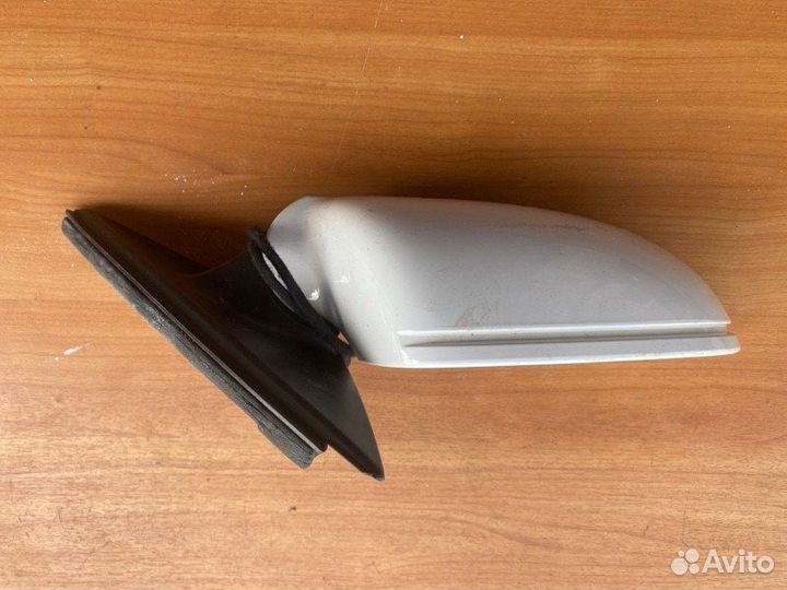 Зеркало наружное переднее правое Skoda Superb