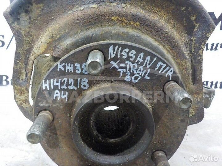 Кулак поворотный передний правый Nissan X-Trail