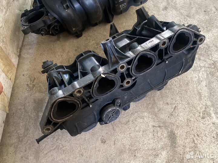 Коллектор впускной 036129711BL Golf Polo Lupo