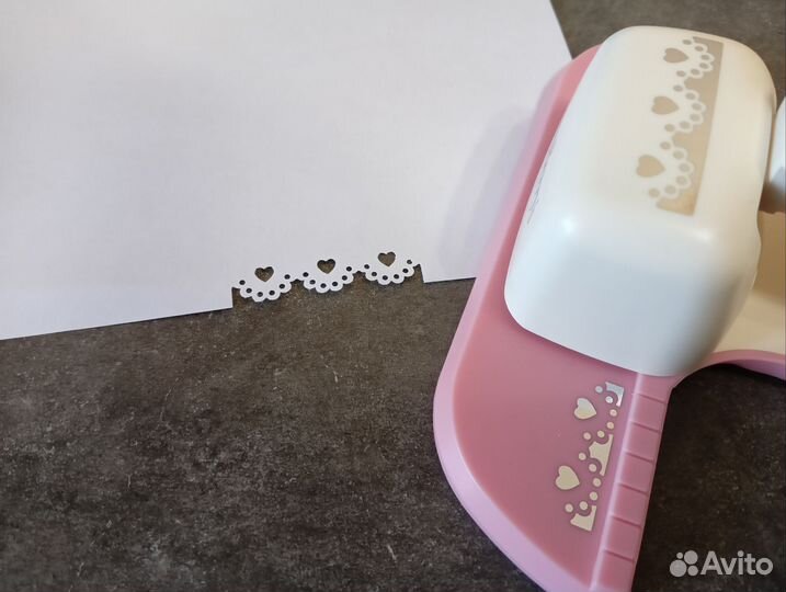 Фигурный дырокол края сердечки