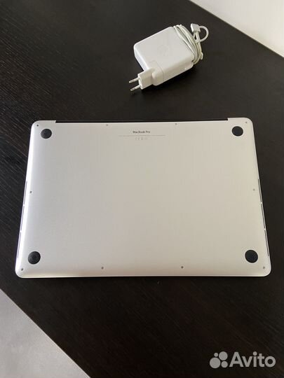 Apple MacBook Pro 15 2015 256gb (куплен 2018)