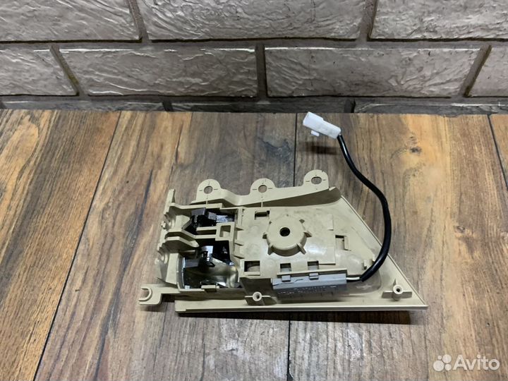 Lexus LX 570 Ручка двери внутренняя левая и правая