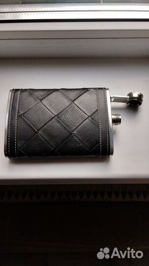 Фляга стальная,в коже натуральной