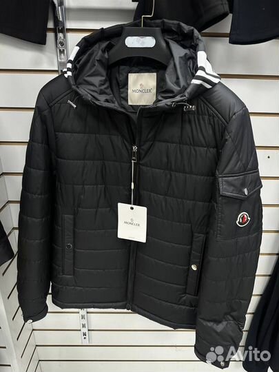 Куртки Moncler
