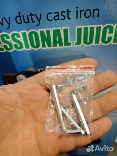 Механическая соковыжималка