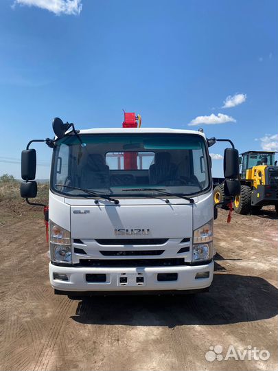 Isuzu Elf с КМУ, 2024