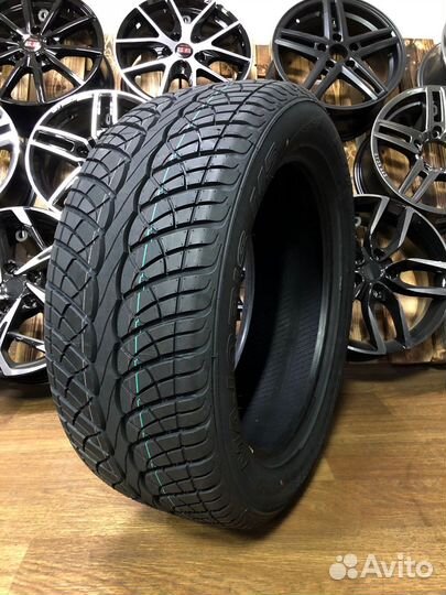 Antares Majoris M5 285/35 R22 106W