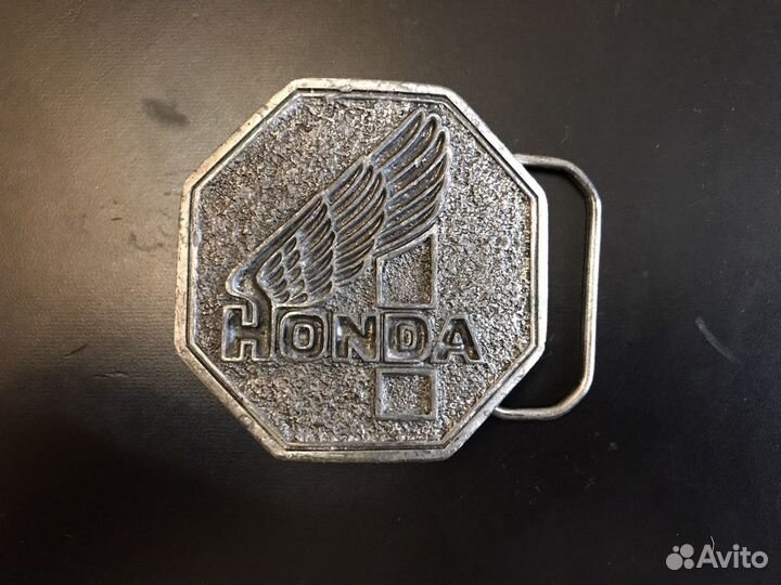 Винтажная (ретро) пряжка Honda
