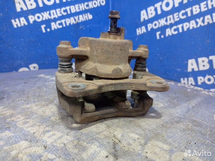 Передний правый суппорт Chery Qq6 седан SQR472F