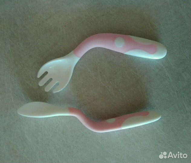 Гибкая ложка и вилка для малышки (цвет розовый)