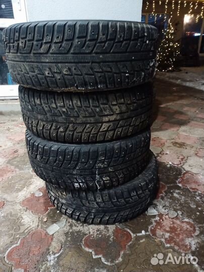 Kumho I'Zen KW22 205/55 R16 91T