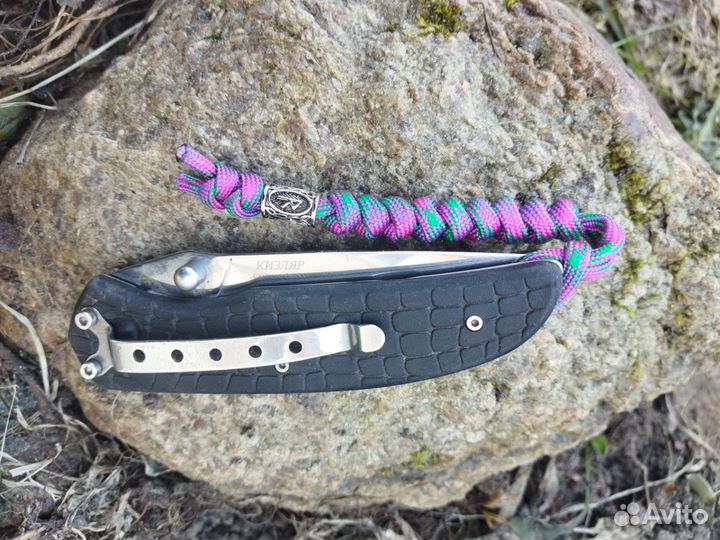Темляк для ножа