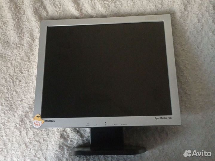 Монитор Samsung syncmaster 710v