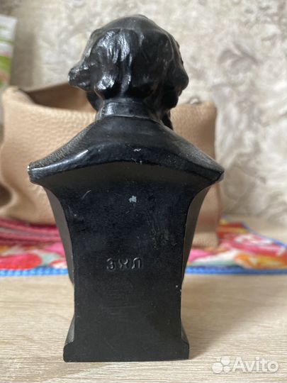 Бюст лев толстой