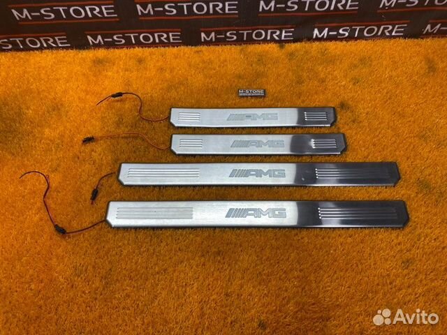 Накладка на порог салона Mercedes-Benz E-Class