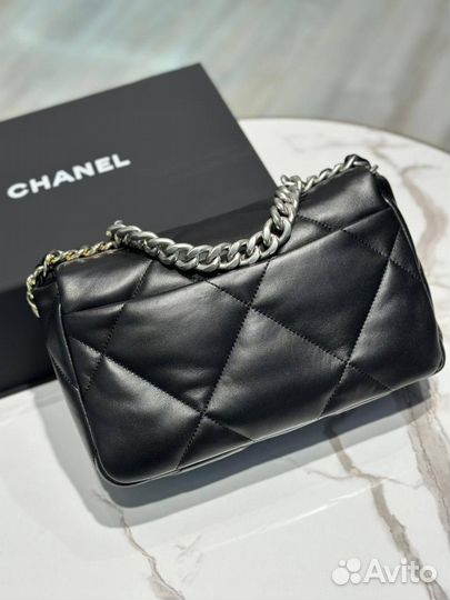 Сумочка женская Chanel 19