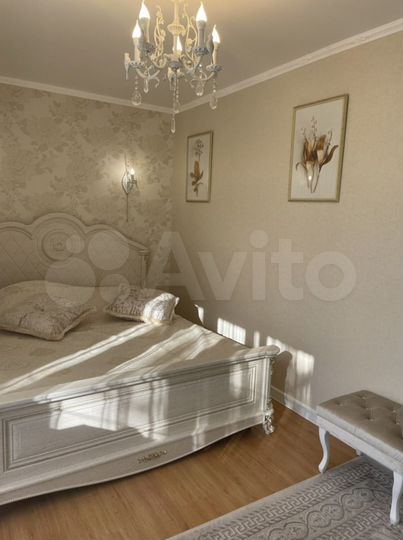 2-к. квартира, 43 м², 3/5 эт.