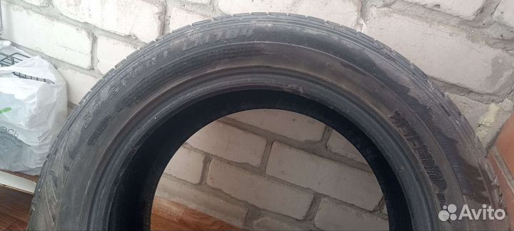 Dunlop SP Sport LM704 215/55 R16