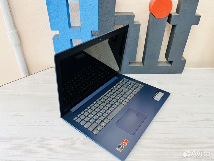 Игровой мощный ноутбук на Ryzen 3