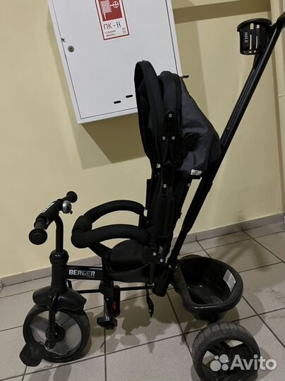 Детский велосипед с родительской ручкой