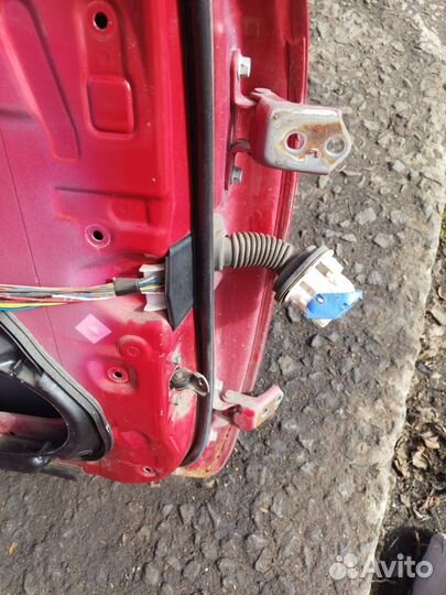 Дверь передняя левая Mazda 6 GG 2005 gjye5902XL