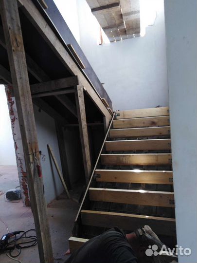 Бригада строителей