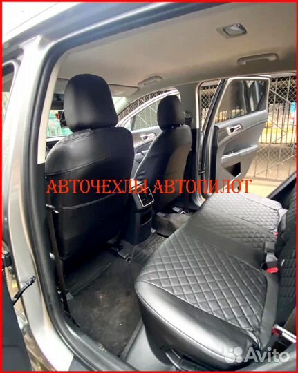 Чехлы Автопилот Skoda Yeti из экокожи чёрные Ромб