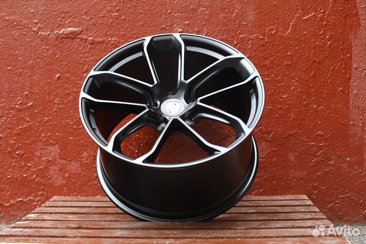 Кованые диски R22 Porsche Cayenne