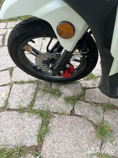 Скутер vento inferno