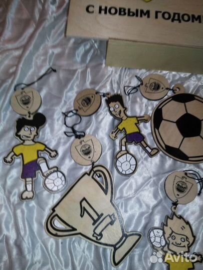 Шарфы, шапки, брелоки фк Анжи