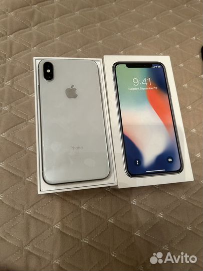 iPhone X, 64 ГБ