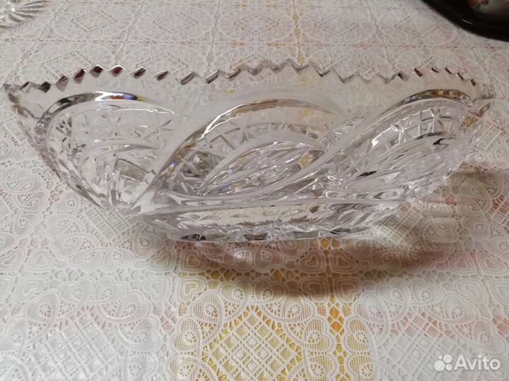 Ваза хрустальная под фрукты