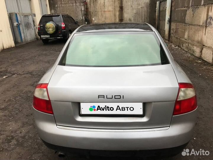 Audi A4 2.0 МТ, 2001, 300 000 км