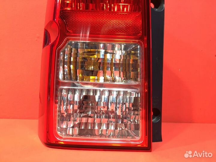 Фонарь для Nissan Pathfinder R51 YD25DDTi (Б/У)