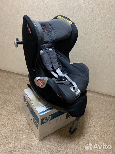 Автокpесло Cybeх