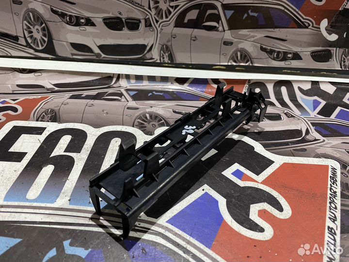 Кронштейн лямбда зонд BMW N52