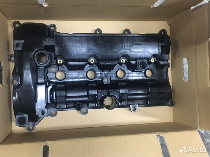 Крышка клапанов mazda