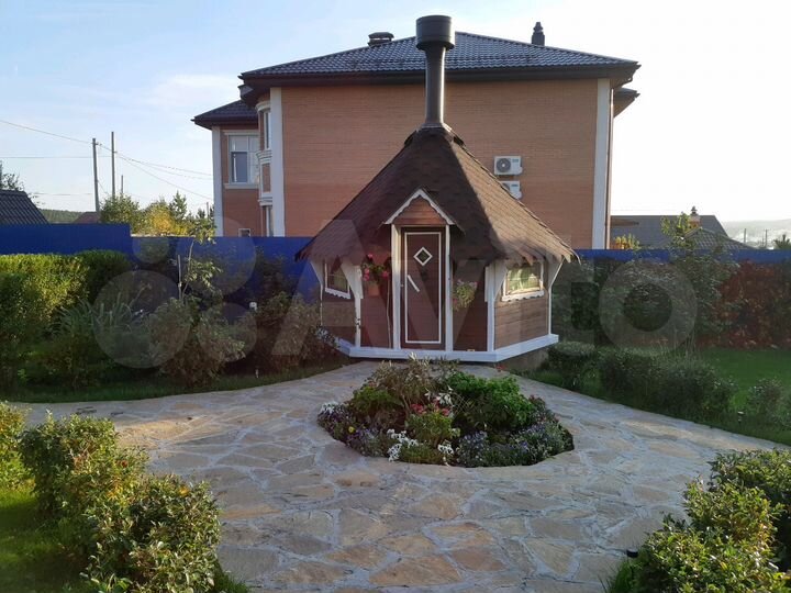 Дом 160 м² на участке 12 сот.