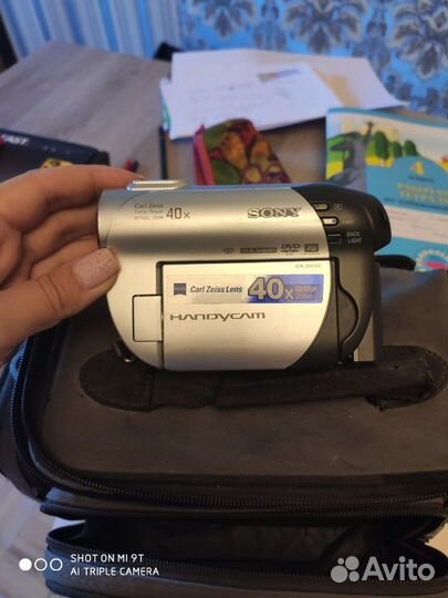 Видеокамера sony