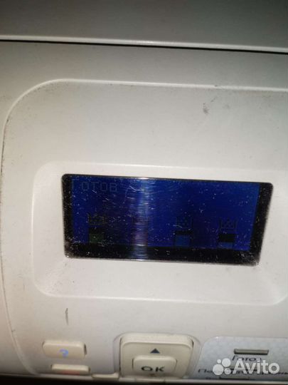 Принтер HP color laserjet CP3525dn