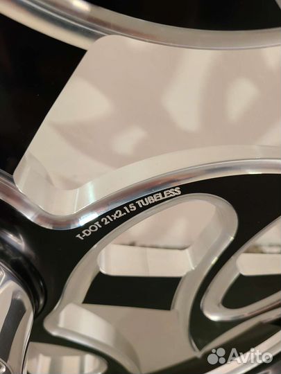 Комплект колес (дисков) для мотоцикла Victory