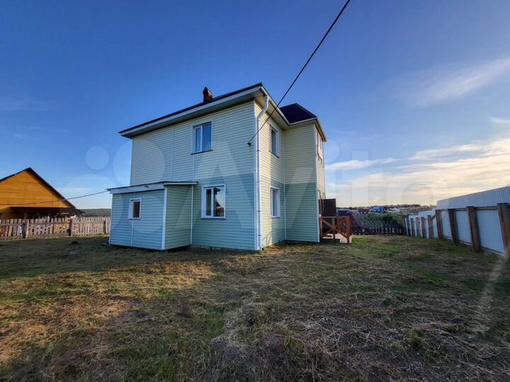 Коттедж 160 м² на участке 10 сот.