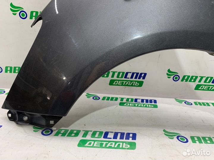 Крыло переднее левое Toyota Yaris хетчбек бензин
