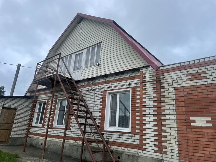 Дом 120 м² на участке 12 сот.