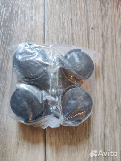 Колесики для мебели новые