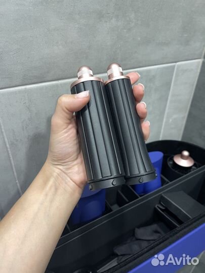 Стайлер dyson с расческами в подарок