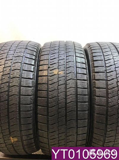 Bridgestone Blizzak VRX 215/50 R17 91Q