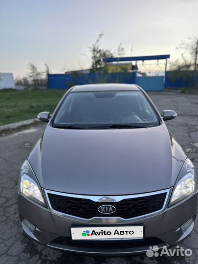 Kia Ceed 1.6 AT, 2010, 205 300 км