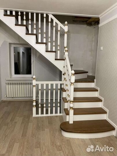 Лестница на металлокаркасе, бетонном каркасе