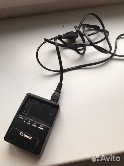 Камера - зеркальный фотоаппарат 7d body